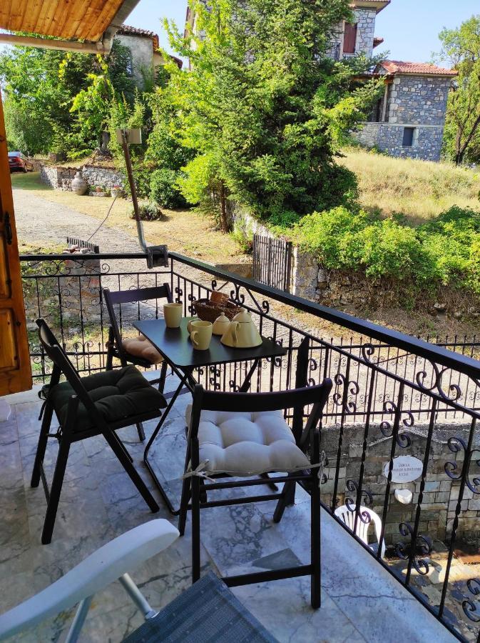 Hotel Vitina'S Little House Exterior foto
